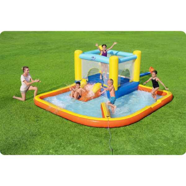 Pripučiama žaidimų aikštelė „Beach Bounce“, 365 × 340 × 152 cm, „Bestway 53381“.